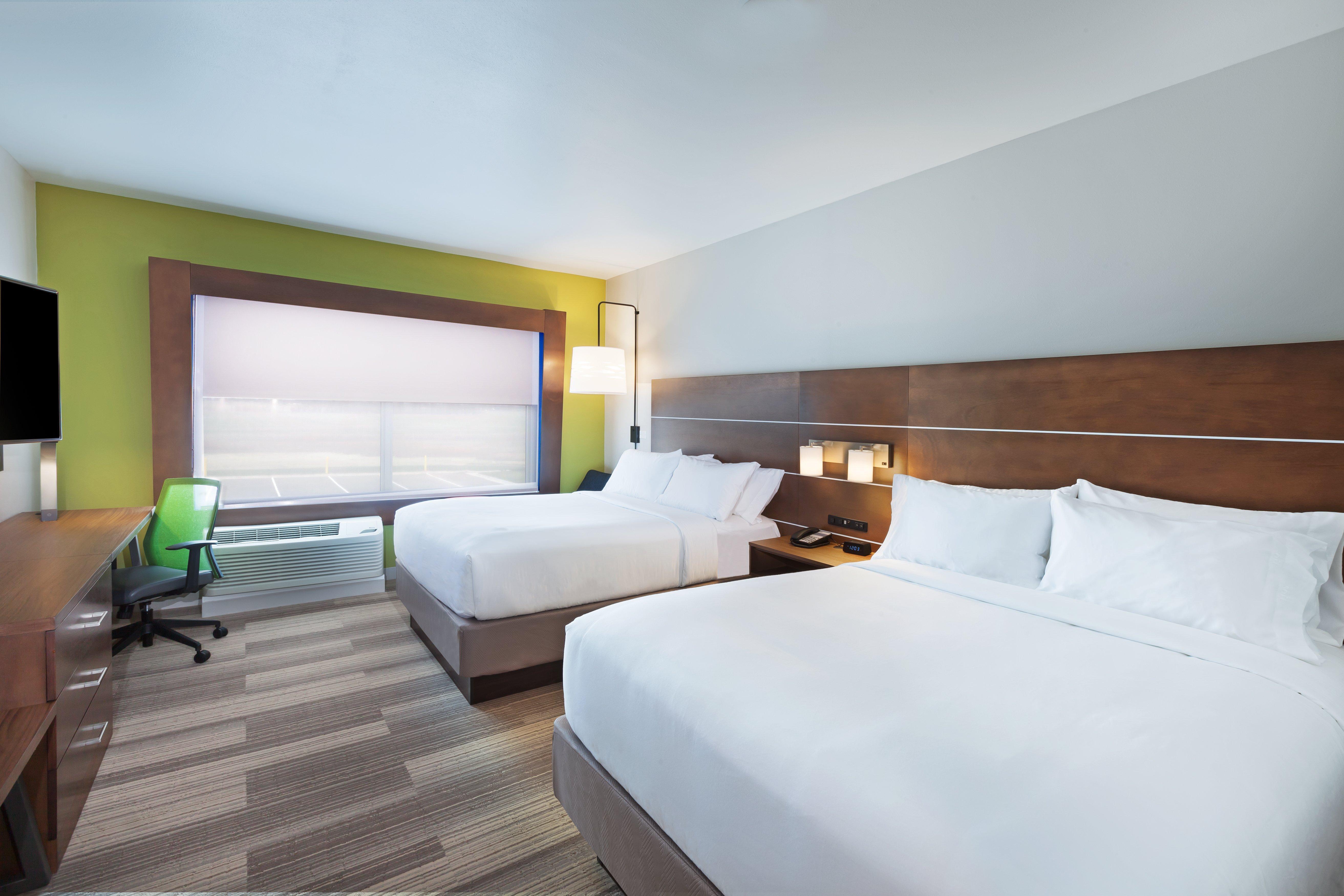 Holiday Inn Express And Suites Chanute, An Ihg Hotel Екстер'єр фото