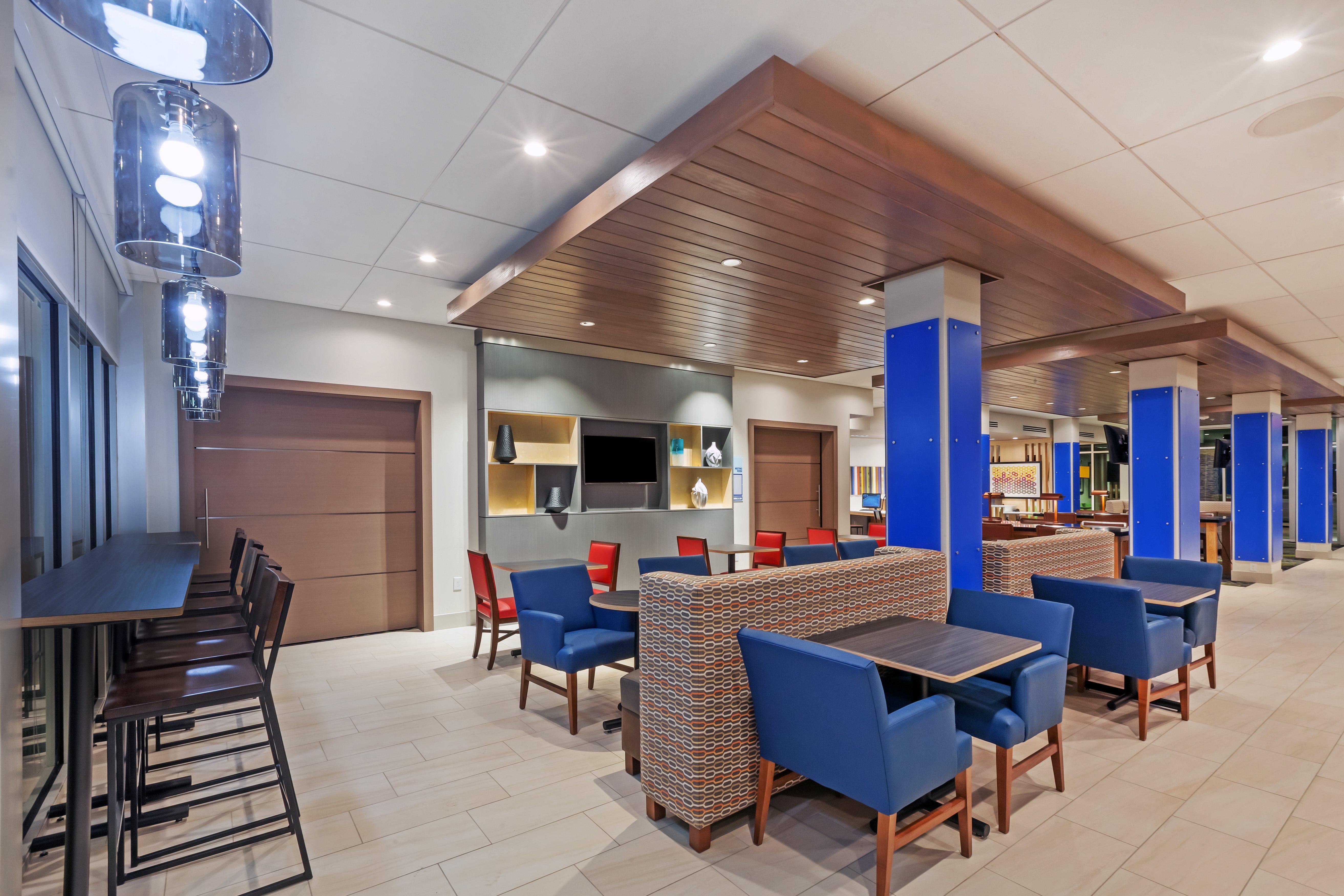 Holiday Inn Express And Suites Chanute By Ihg Екстер'єр фото